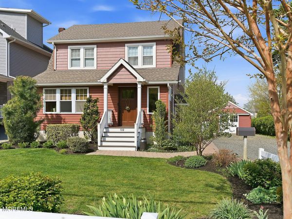 132 Broadway, Keyport, NJ 07735
