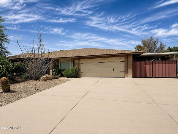 3136 W TARO Lane, Phoenix, AZ 85027