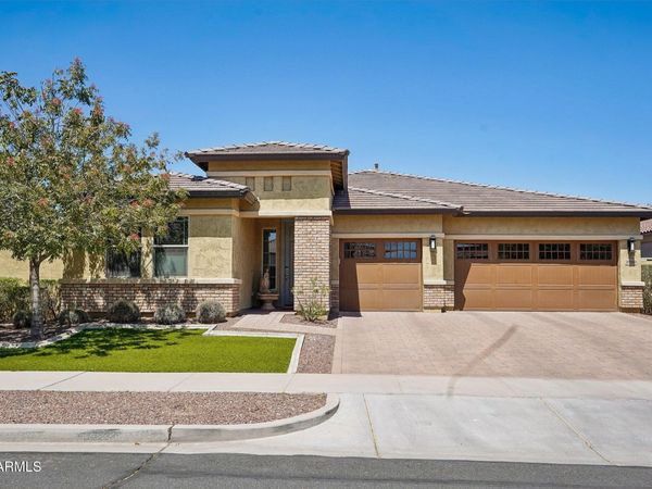 20510 W PARK MEADOWS Drive, Buckeye, AZ 85396