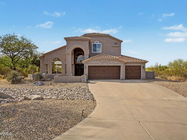 8757 E LARIAT Lane, Scottsdale, AZ 85255