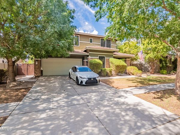 3852 E COMSTOCK Drive, Gilbert, AZ 85296