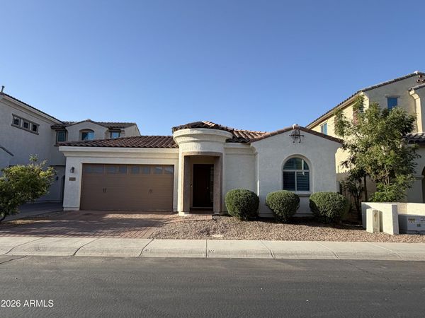 2912 E EBONY Drive, Chandler, AZ 85286