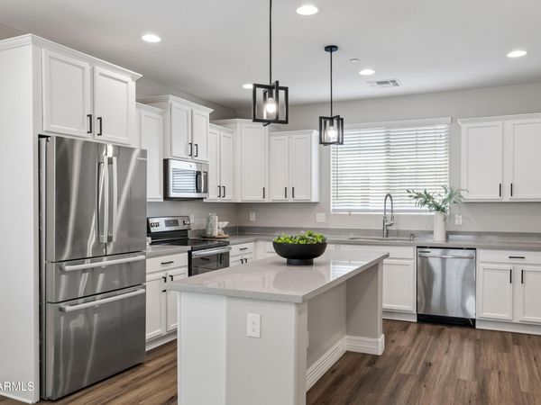 1722 E DOGWOOD Lane, Gilbert, AZ 85295