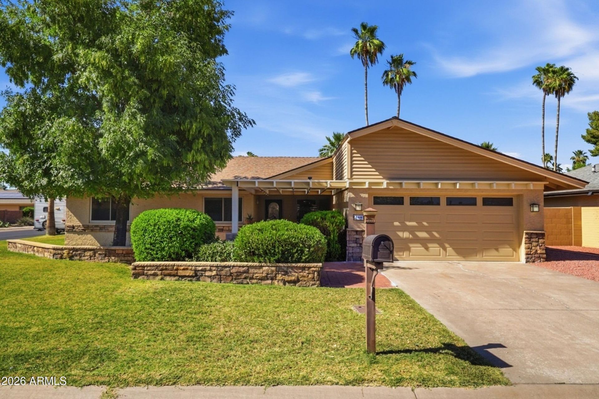 240 N Ancora Drive N, Litchfield Park, AZ 85340 Main Photo