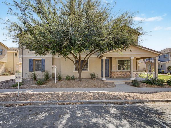 3905 S NAPA Lane, Gilbert, AZ 85297