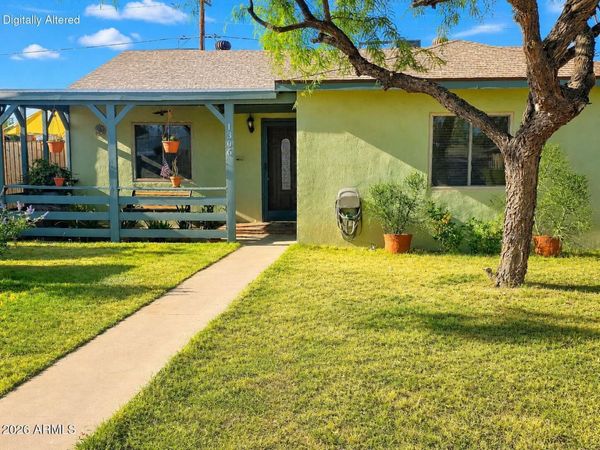 1306 W CLARENDON Avenue, Phoenix, AZ 85013