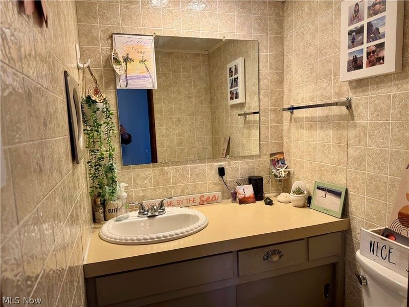 1003 Eastport Avenue, Uhrichsville, OH 44683 Photo 12