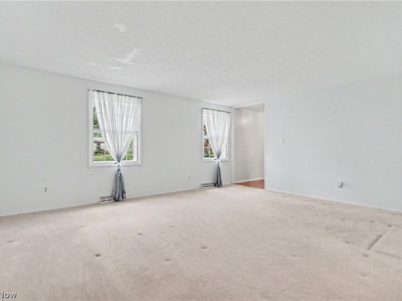 150 Atterbury Boulevard, Hudson, OH 44236 Photo 4