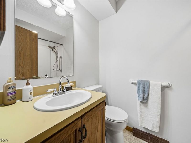 6216 Center Street, Mentor, OH 44060 Photo 9