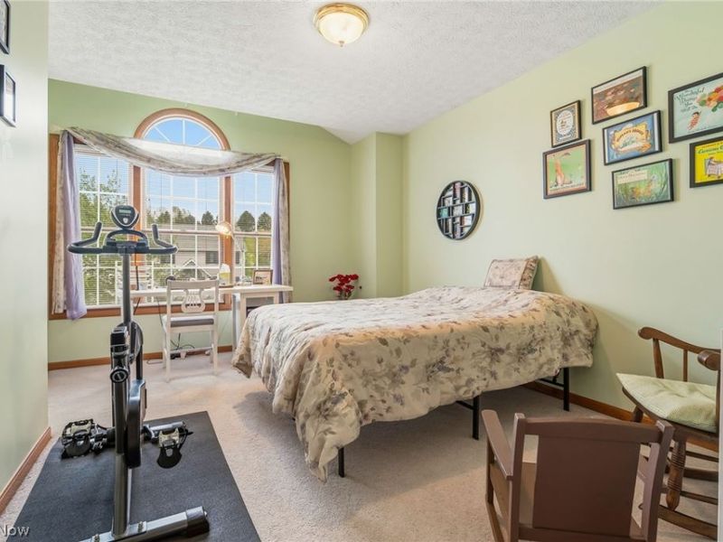 8708 Eastlynn Avenue NW, Massillon, OH 44646 Photo 33