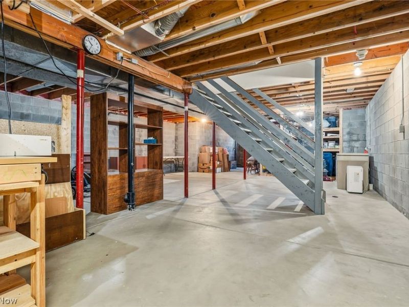 8708 Eastlynn Avenue NW, Massillon, OH 44646 Photo 38