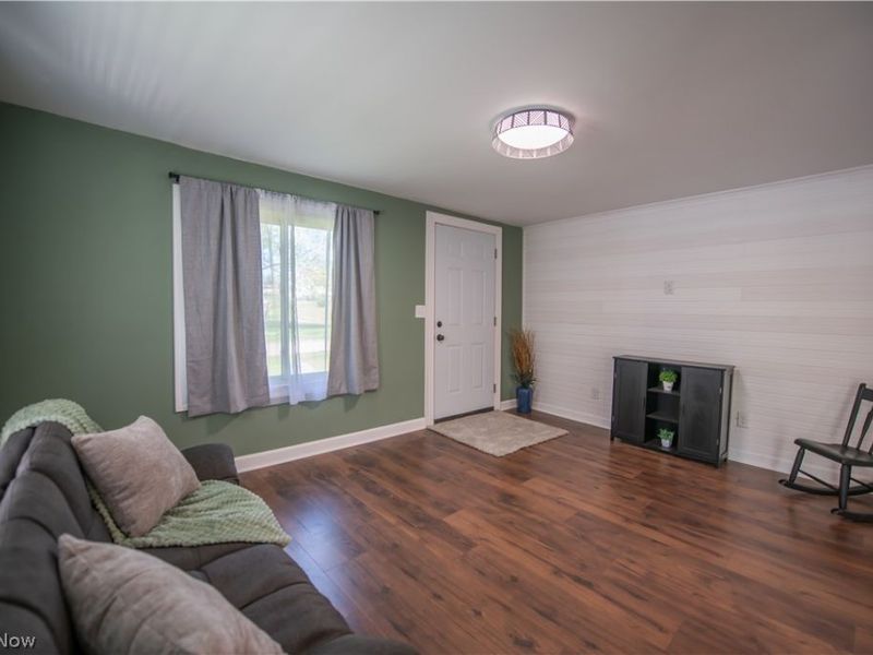 324 Charlotte Avenue SE, Canton, OH 44707 Photo 6