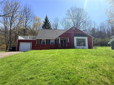 39 Pine Hill Drive, Alfred, NY 14802