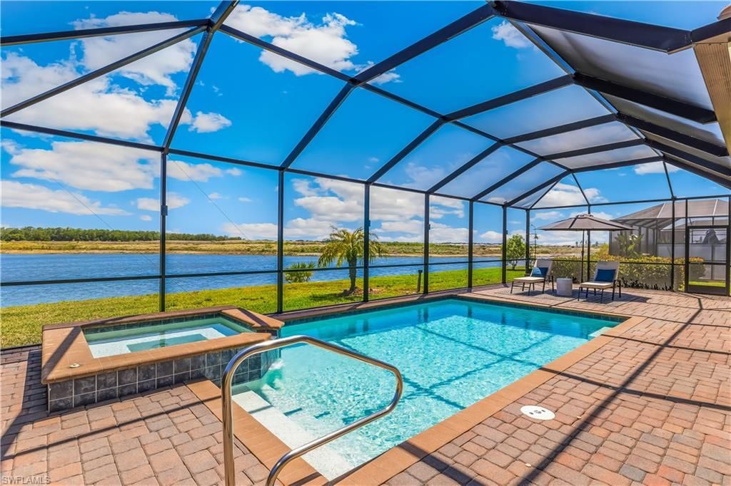 17290 Walnut Run Dr, Alva, FL 33920 Photo