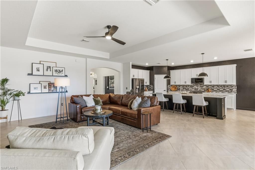 17290 Walnut Run Dr, Alva, FL 33920 Photo