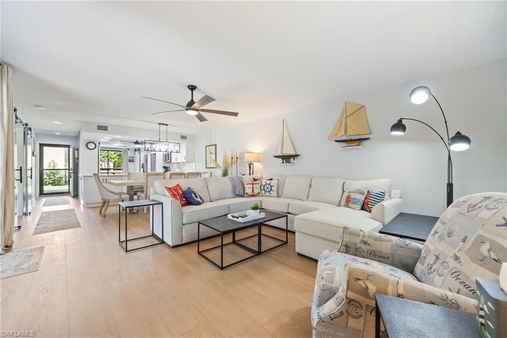 104 Pinebrook Dr, Fort Myers, FL 33907 Photo