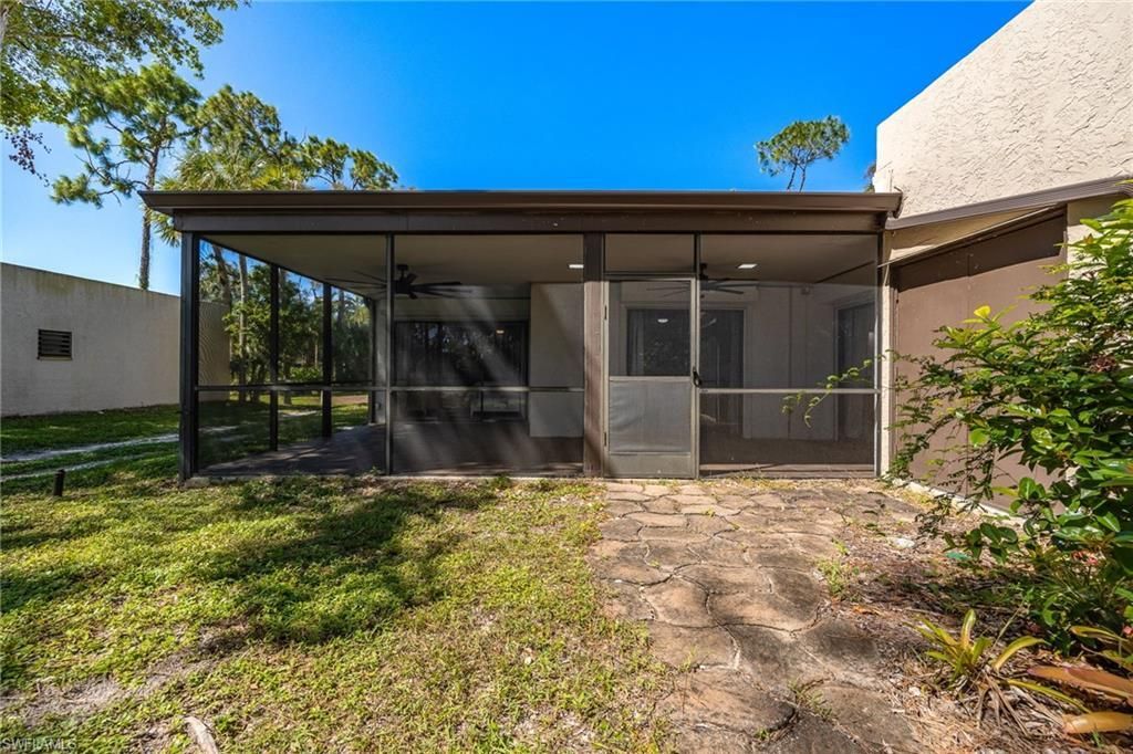 104 Pinebrook Dr, Fort Myers, FL 33907 Photo