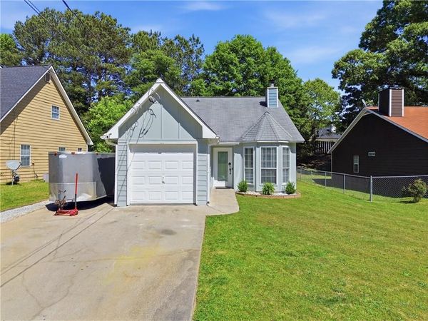 8048 Fieldstream Way , Douglasville, GA 30134