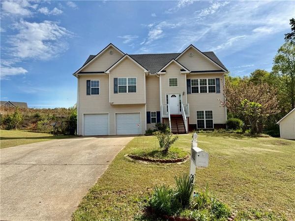 469 Arlington Lane , Commerce, GA 30529