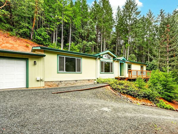 5445 Thompson Creek Road, Selma, OR 97538