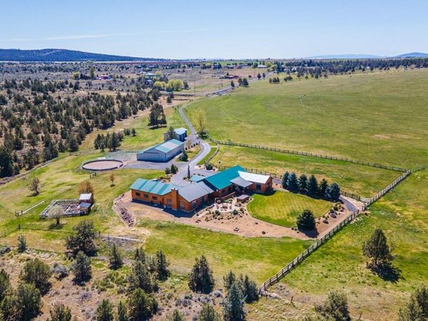 10000 SW Lyons Drive, Culver, OR 97734