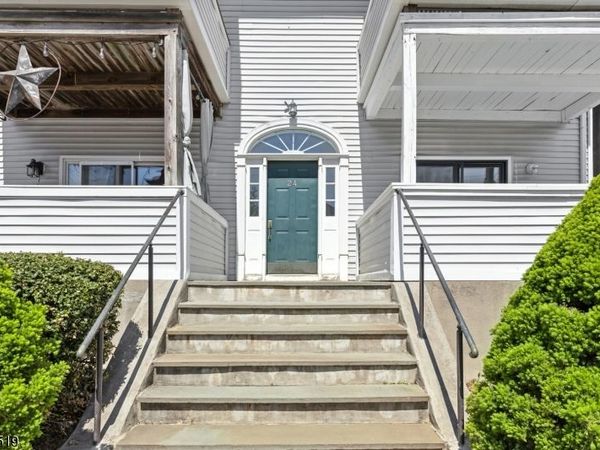 22 Orchard St, Summit, NJ 07901