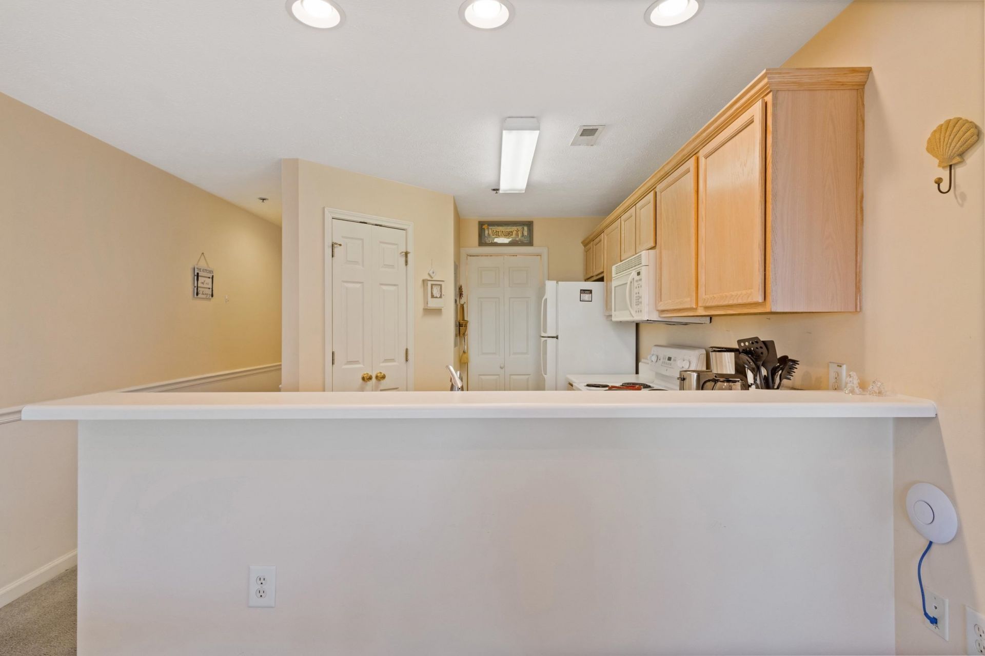 577 Blue River Ct.  Photo 10