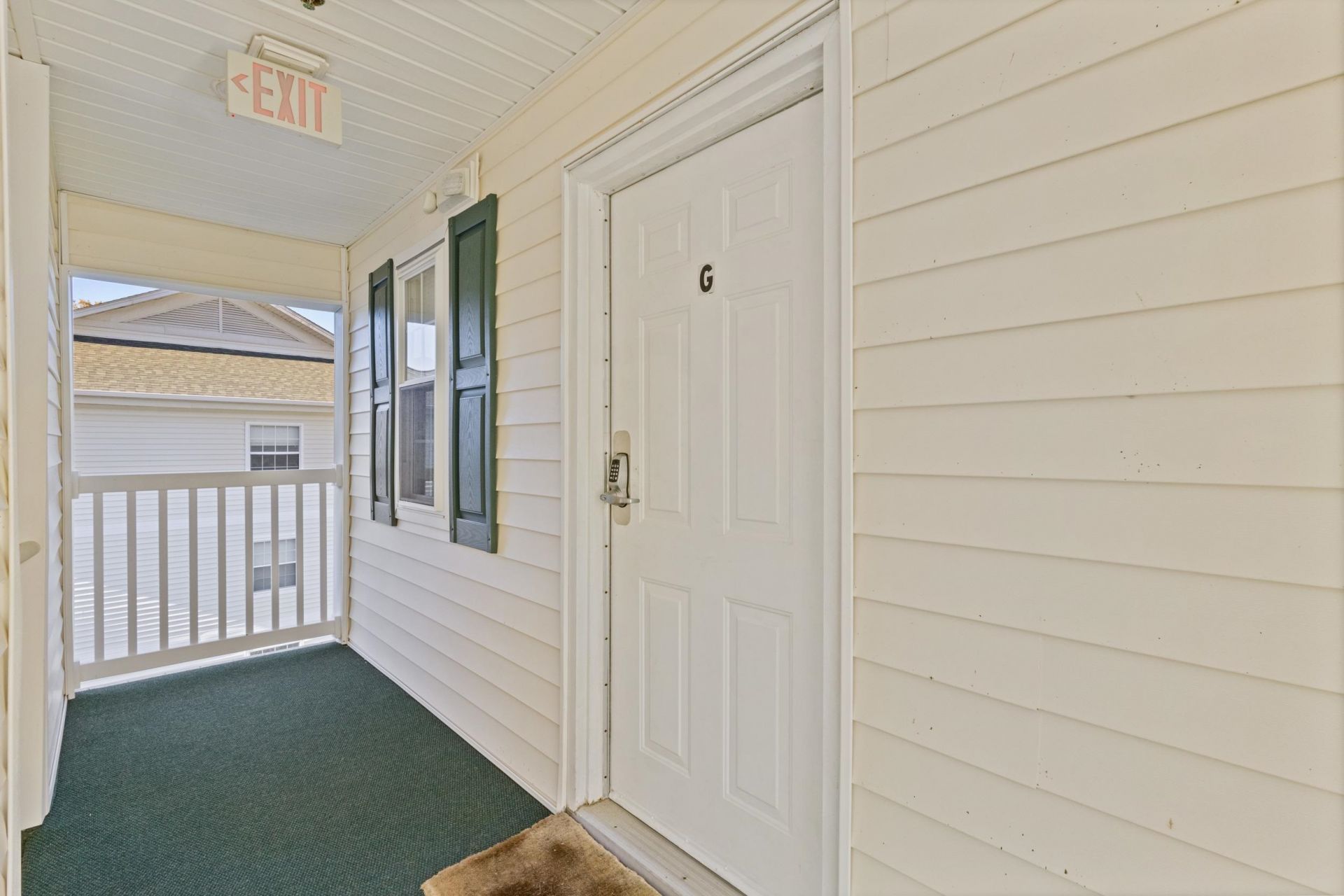 577 Blue River Ct.  Photo 21