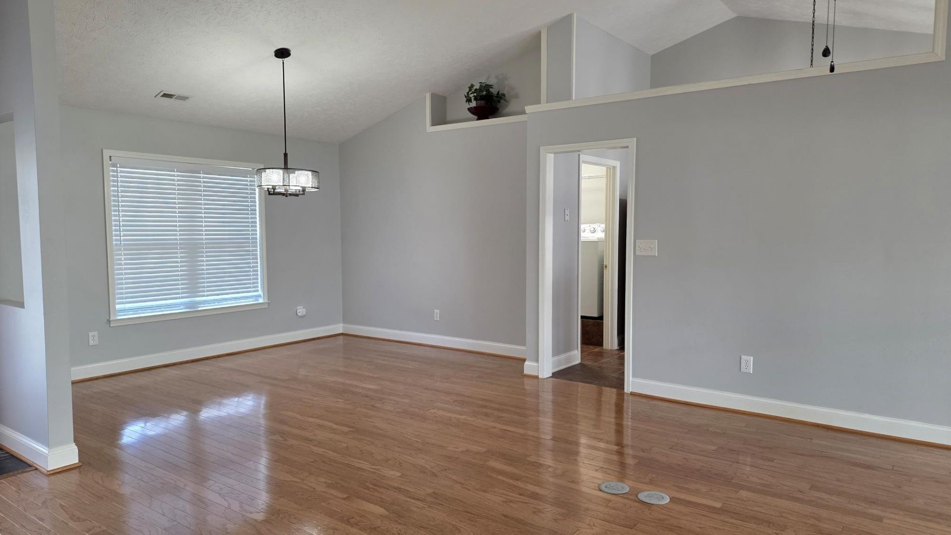 262 Tibton Circle Photo 11