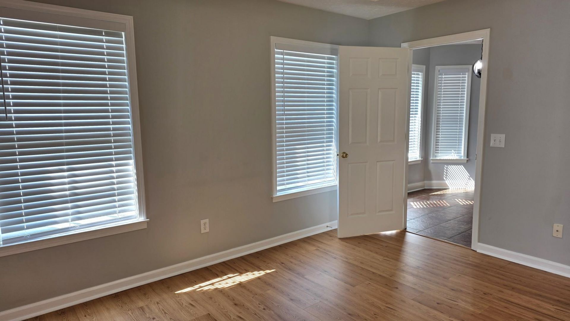 262 Tibton Circle Photo 17