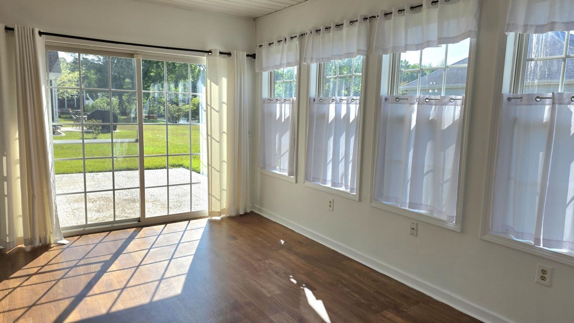 262 Tibton Circle Photo 24
