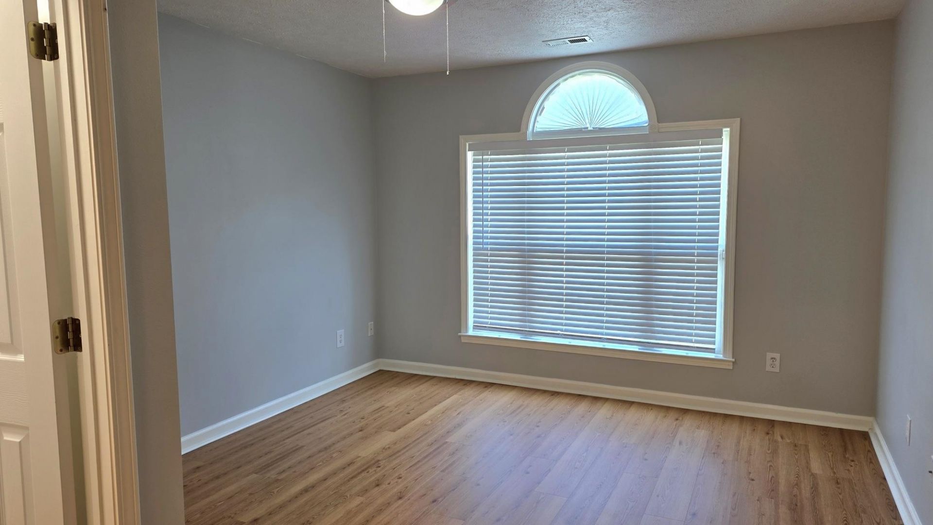 262 Tibton Circle Photo 27