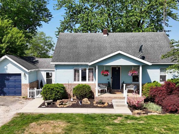 806 S State Road 145, Birdseye, IN 47513