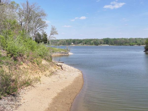 1 N Linden Drive, Rockville, IN 47872