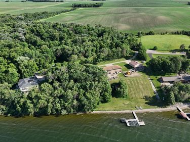 26775 Mickelson Drive , Starbuck, MN 56381