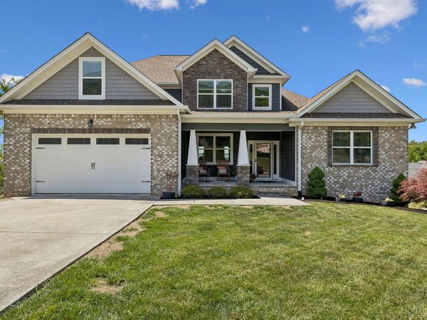 8988 Sunridge Drive, Ooltewah, TN 37363