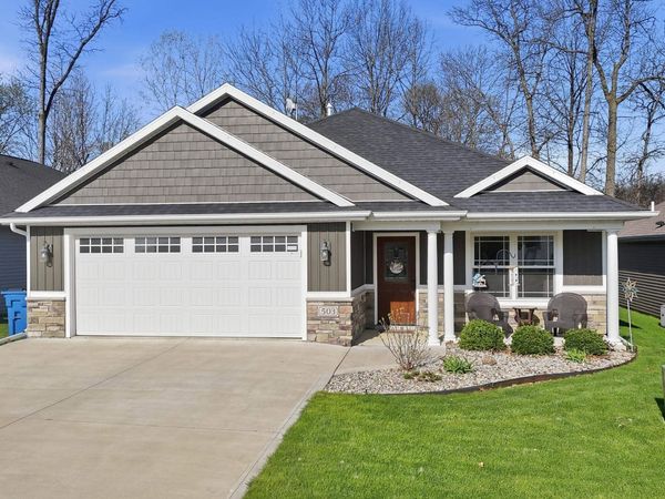 503 Williamson Circle, Angola, IN 46703