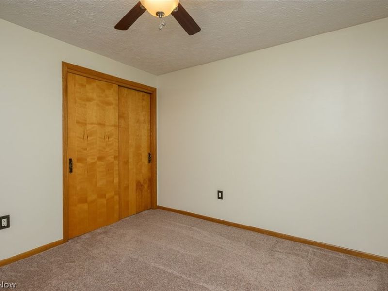 115 E 15th Street, Dover, OH 44622 Photo 12