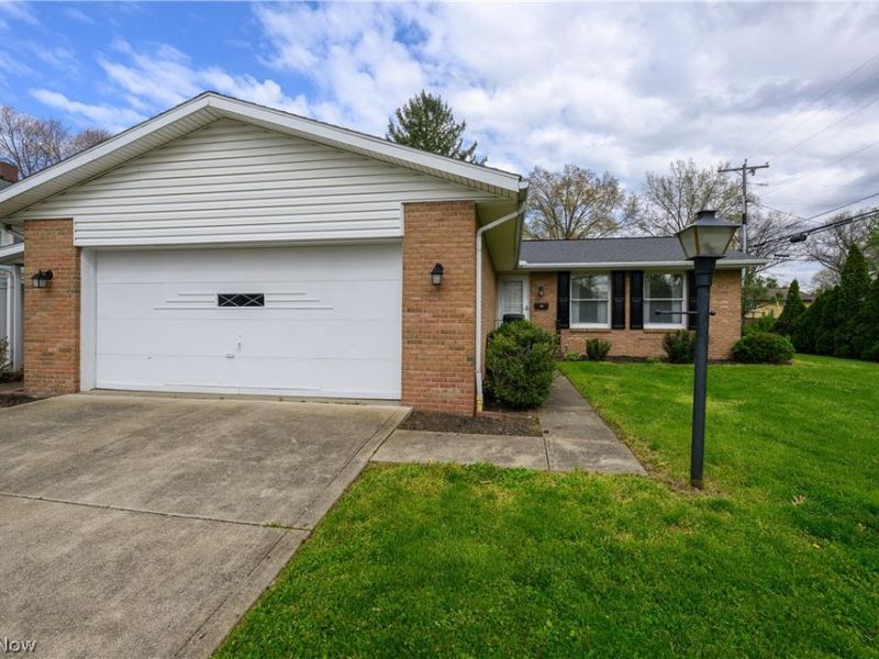 115 E 15th Street, Dover, OH 44622 Photo 2