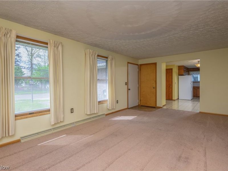 115 E 15th Street, Dover, OH 44622 Photo 8