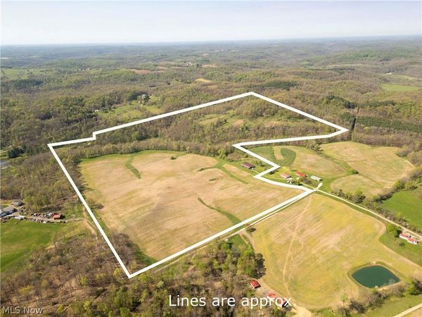 80960 Burkhart Road , Tippecanoe, OH 44699