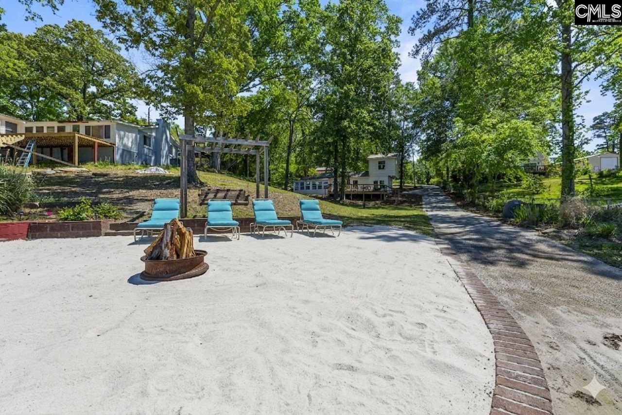 651 Living Inn Road  Photo 5