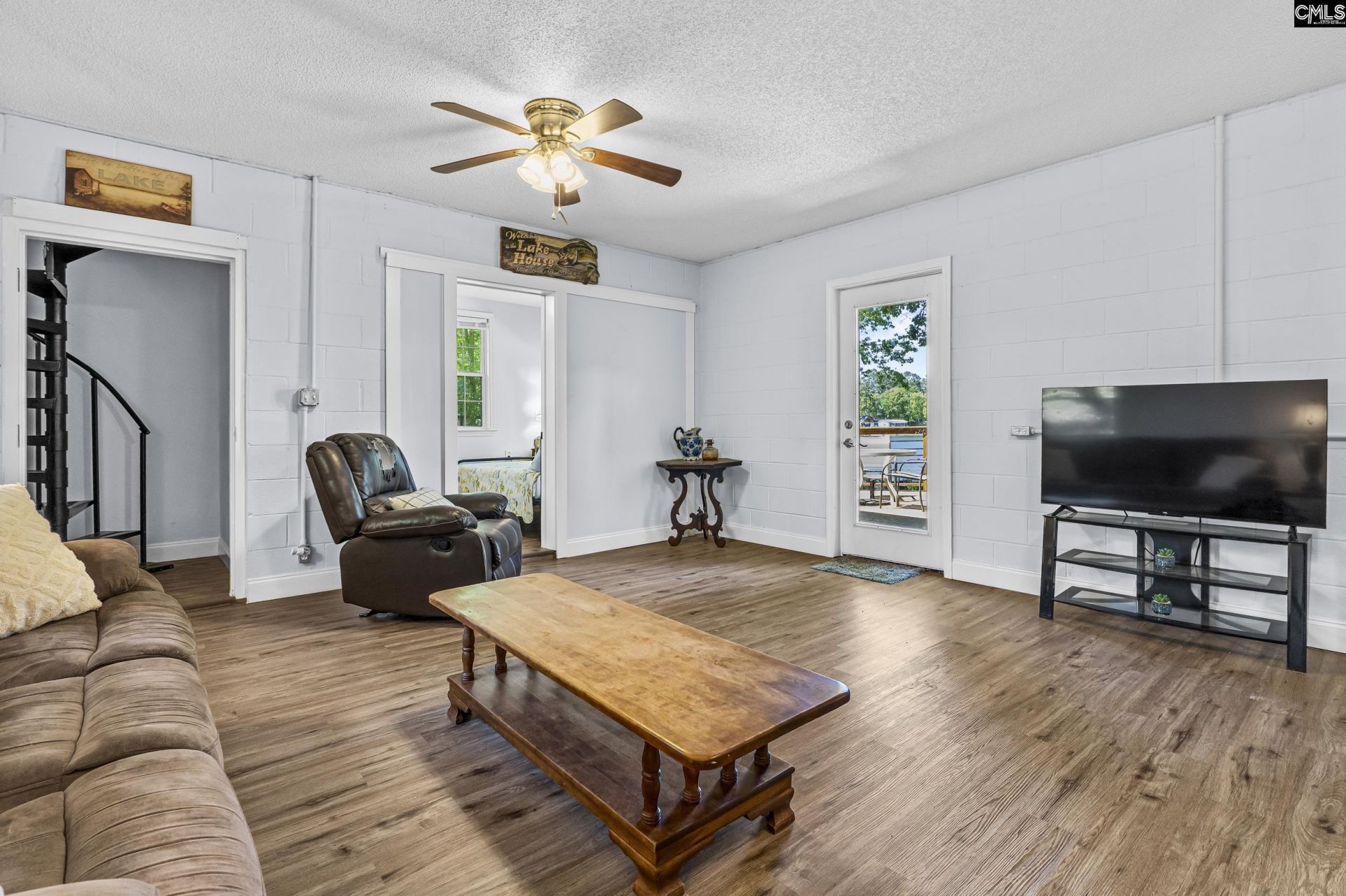 651 Living Inn Road  Photo 7