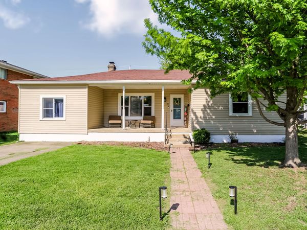 70 S 5th Avenue , Beech Grove, IN 46107