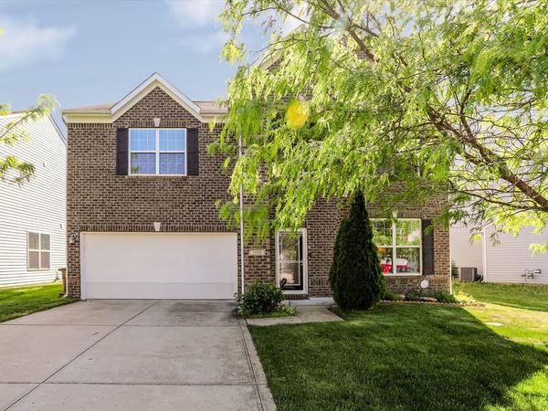 1930 Lakecrest Drive , Columbus, IN 47201