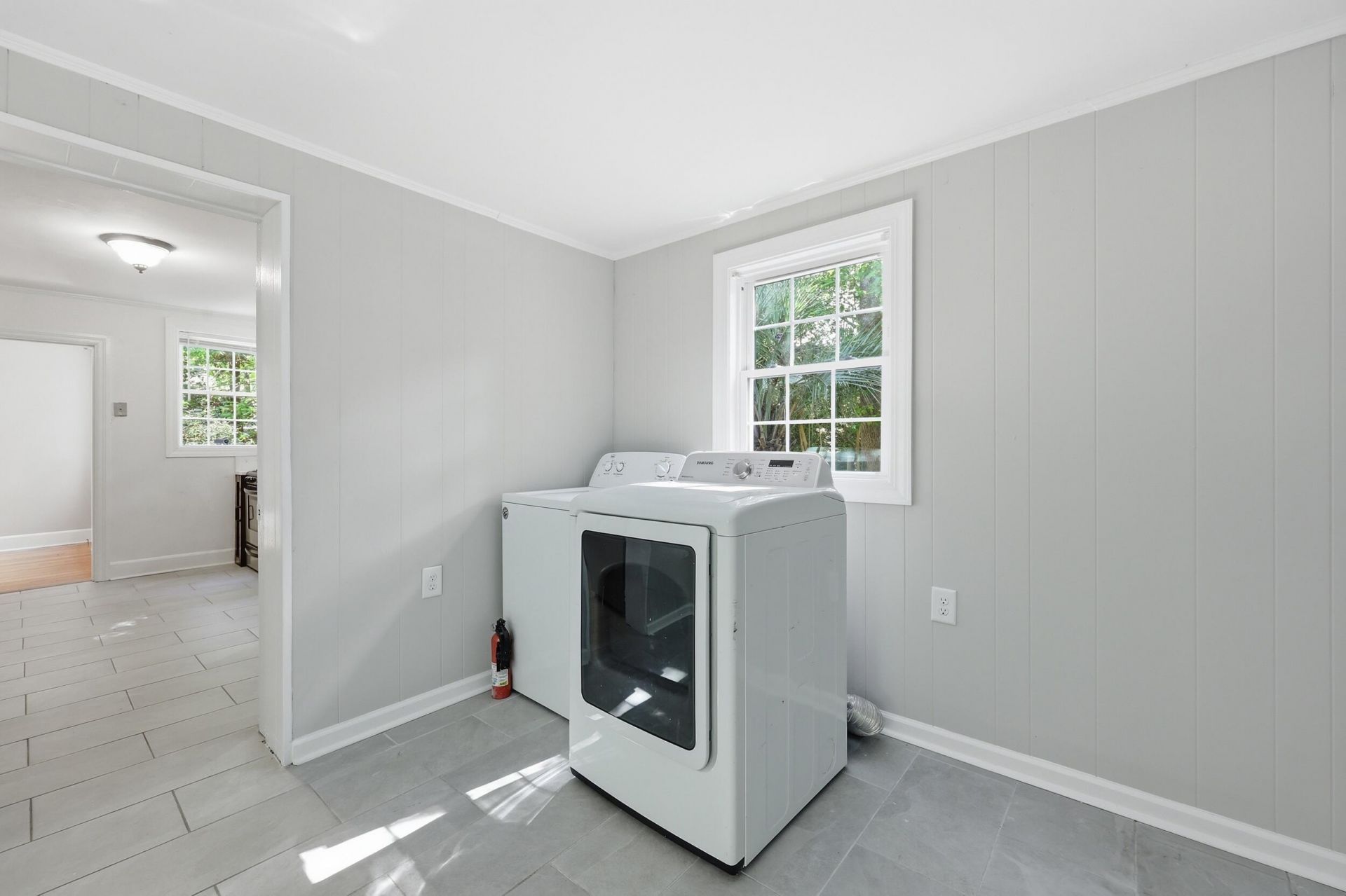 27 Oak Forest Drive Photo 16