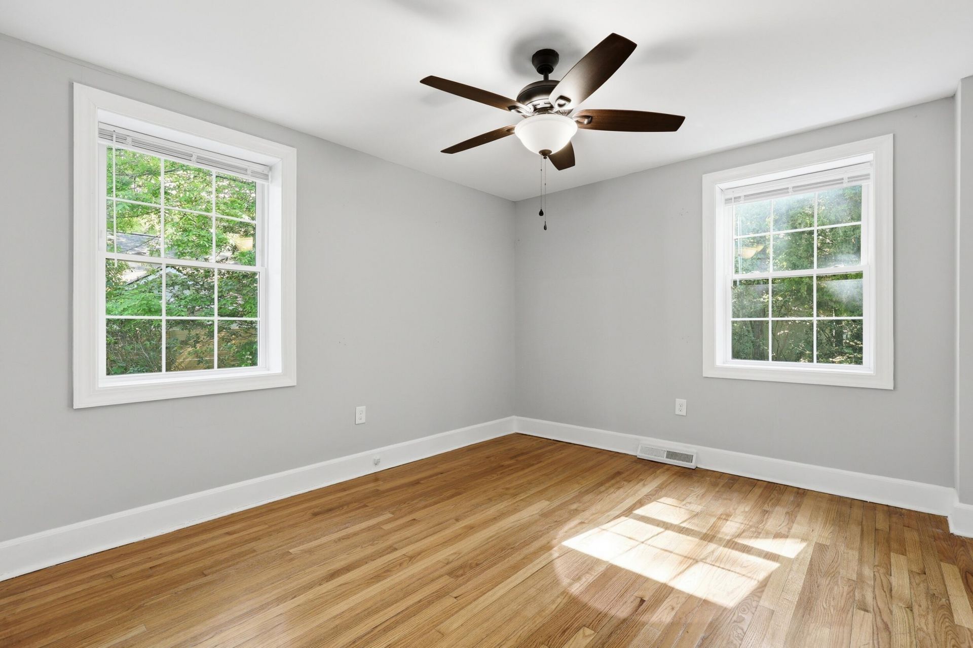 27 Oak Forest Drive Photo 28