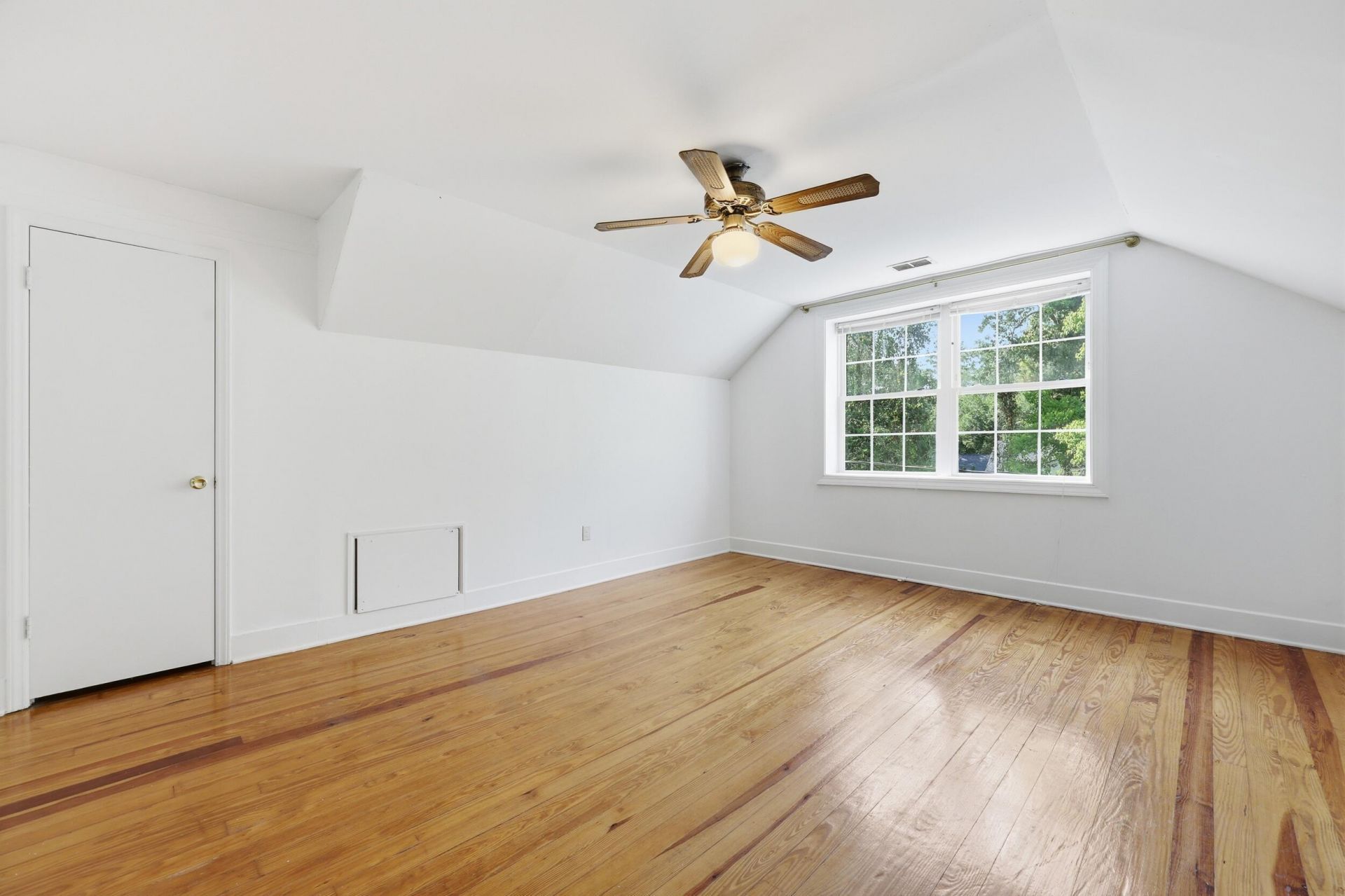 27 Oak Forest Drive Photo 31