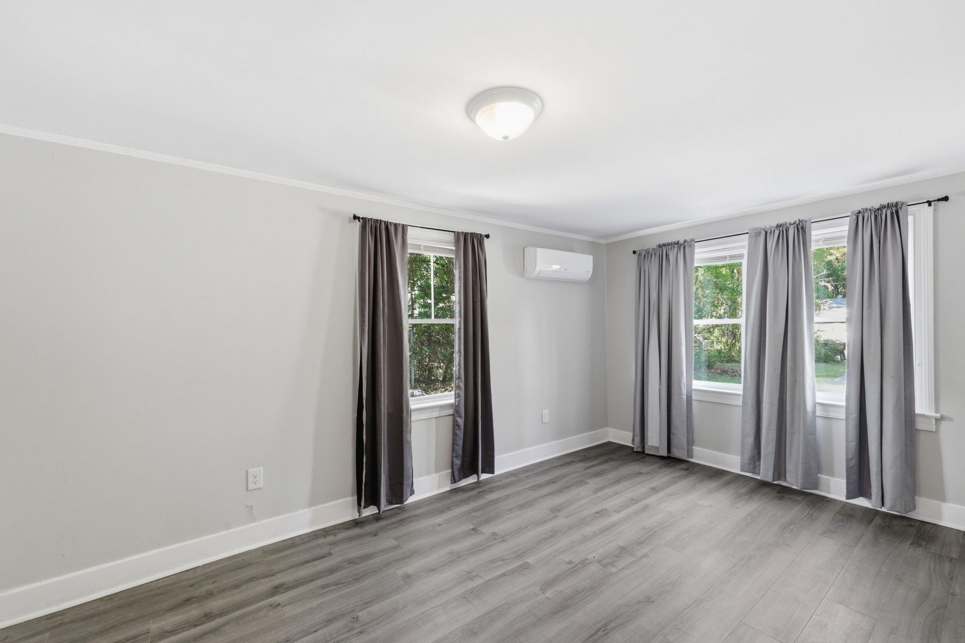 27 Oak Forest Drive Photo 55