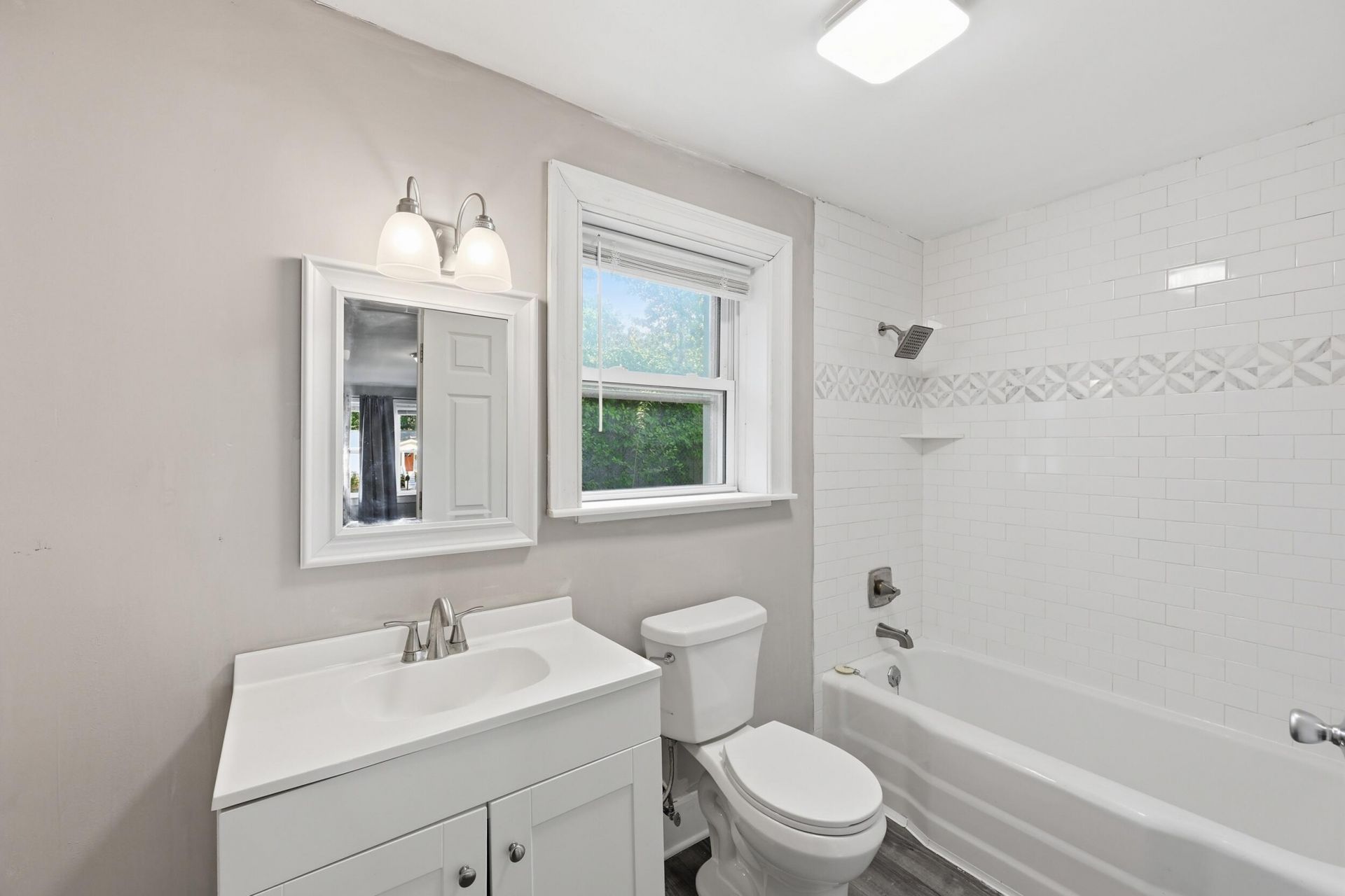 27 Oak Forest Drive Photo 57